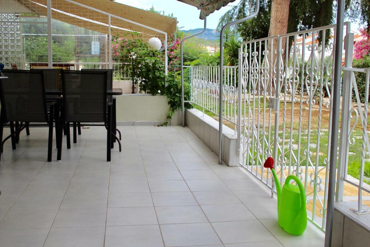 Anemos Apartment Palio PalaiónTsiflíkion Esterno foto